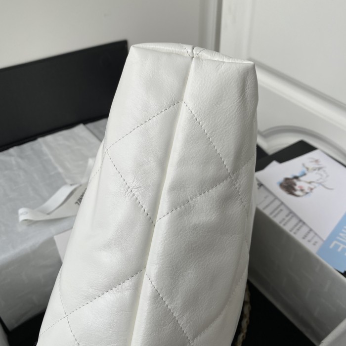  Handbag Chanel  AS3261  size  39×42×8 cm