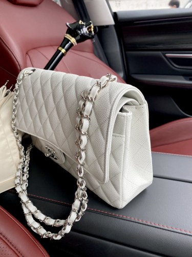 Handbag  Chanel A01112 size 25.5*15.5*6.5 cm