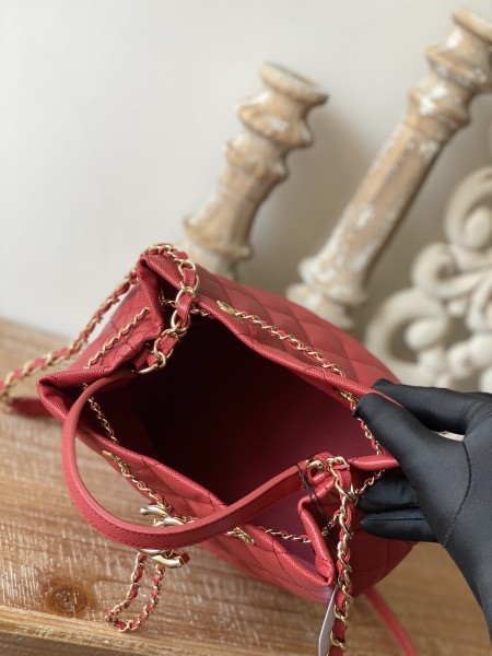  Handbag   Chanel  8309  size 20 cm