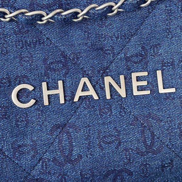  Handbag   Chanel  AS3261 size  39×42×8 cm