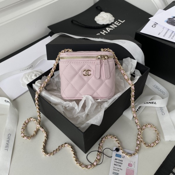  Handbag   Chanel  AP1340  size  11×8.5×7 cm