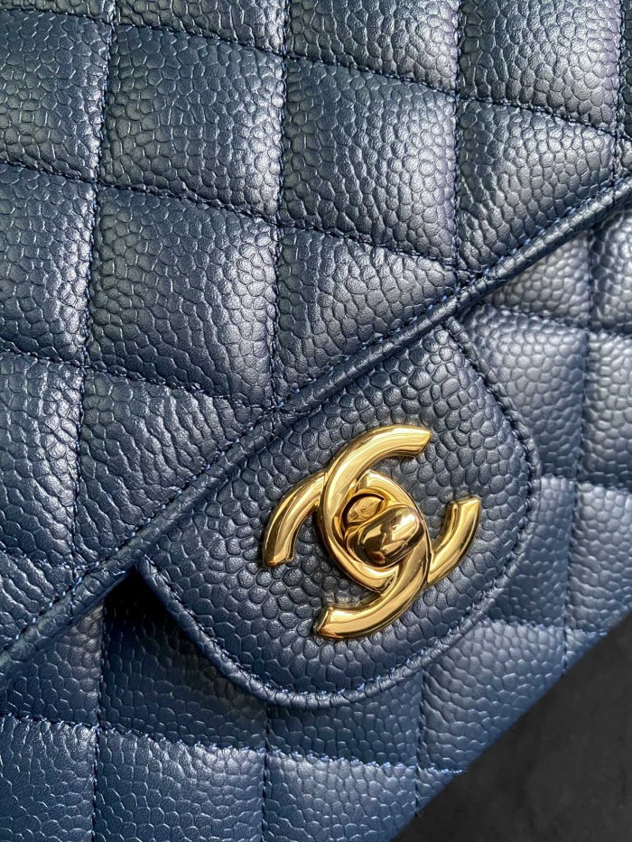  Handbag  Chanel  A01112 size  25.5*15.5*6.5 cm