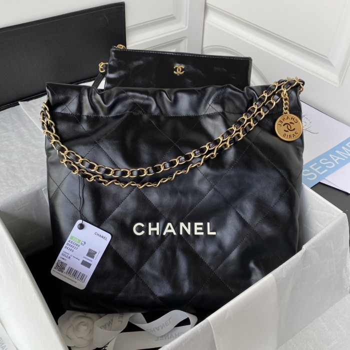  Handbag Chanel  AS3260  size  35x37x7 cm