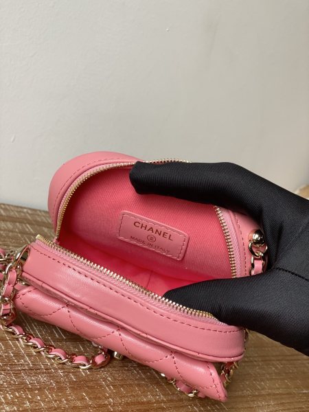  Handbag Chanel 81203  size  12×13×5.5 cm