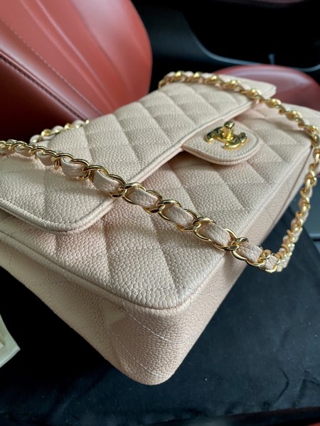  Handbag  Chanel  A01112  size  25.5*15.5*6.5 cm