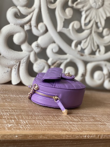  Handbag   Chanel 81203 size  12×13×5.5 cm