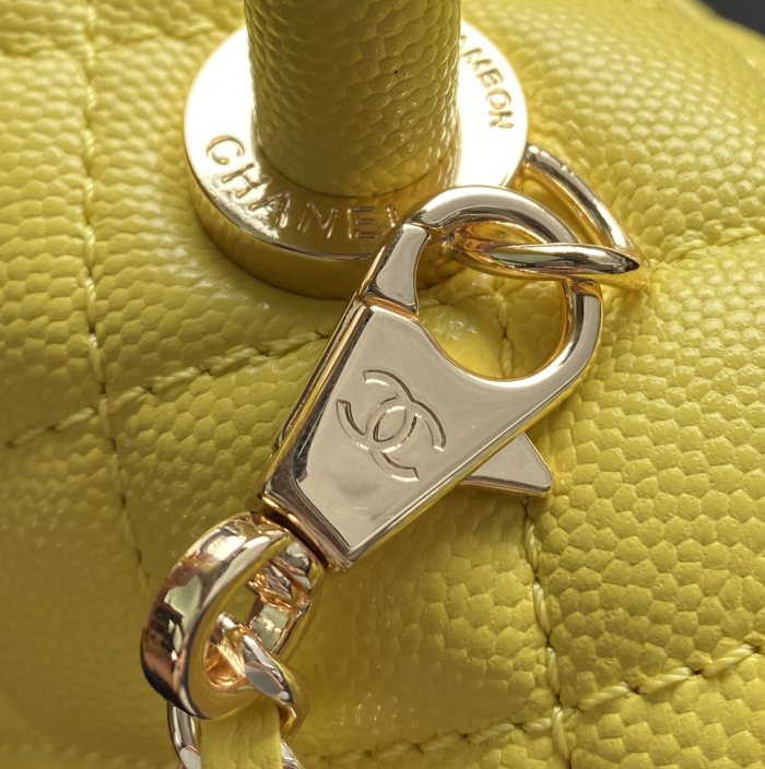  Handbag   Chanel   AS2215  size  𝟏𝟑*𝟏𝟗*𝟗 𝑐𝑚  