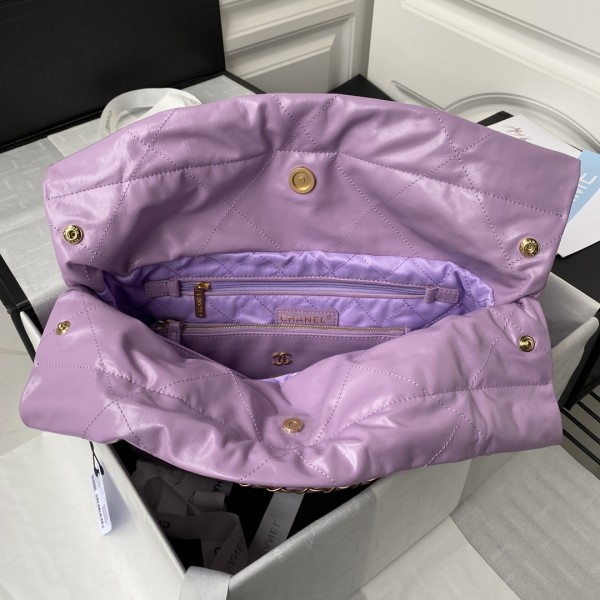  Handbag   Chanel  AS3260  size  35x37x7 cm