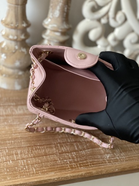  Handbag  Chanel    AS3176  size  16X15X9 cm