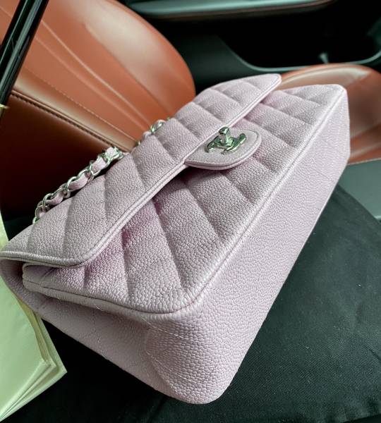  Handbag   Chanel A01112  size  25.5*15.5*6.5  cm