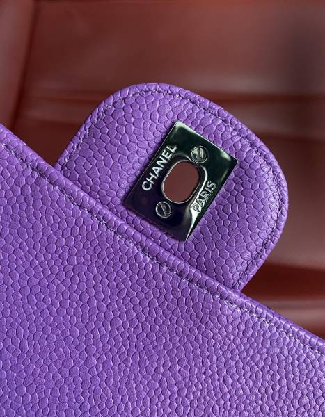  Handbag  Chanel  A01112  size  25.5*15.5*6.5  cm