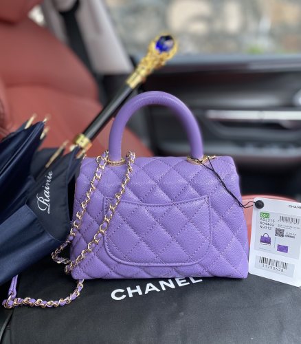  Handbag   Chanel  AS2215  size  𝟏𝟑*𝟏𝟗*𝟗 𝑐𝑚