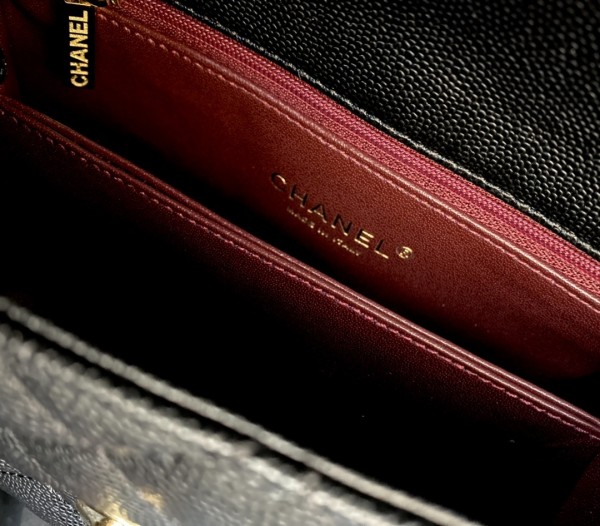  Handbag   Chanel  AS2215  size  𝟏𝟑*𝟏𝟗*𝟗 𝑐𝑚