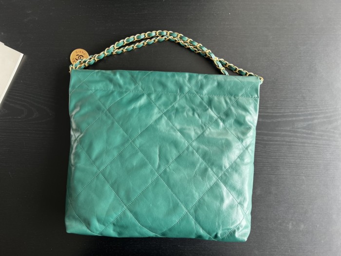  Handbag   Chanel   size  35cmx37cmx7 cm