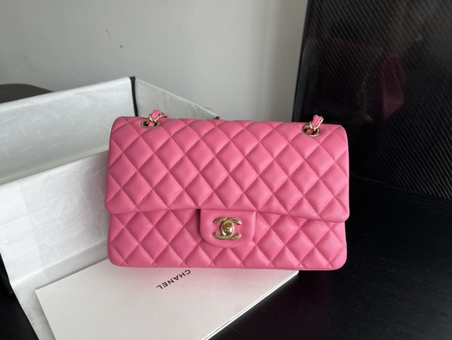  Handbag   Chanel   size  25  cm