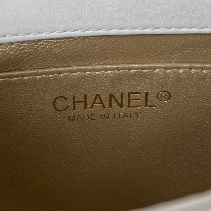  Handbag  Chanel  AS3239 size  18*𝟭3*6 𝗰𝗺