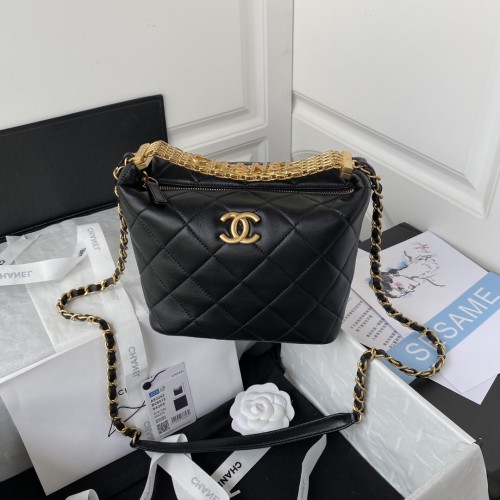Handbag  Chanel   AS3242  size  18*21*12* cm