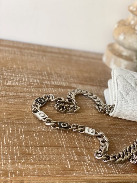  Handbag  Chanel  81198  size  8.5×9.7×6 cm