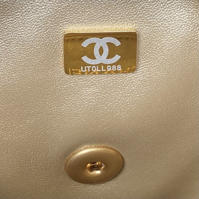 Handbag  Chanel  AS3241  size 23*15*7 𝗰𝗺