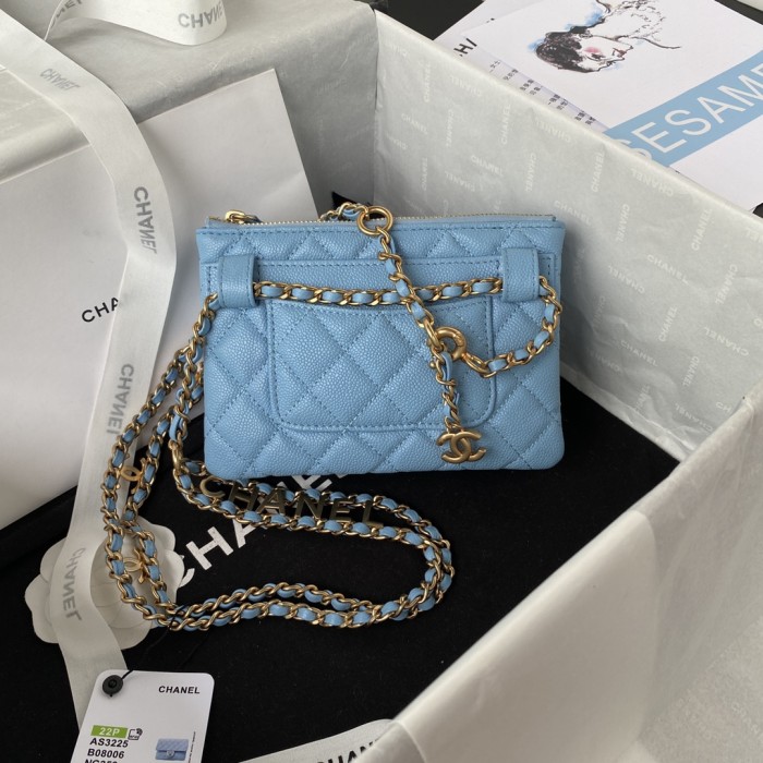  Handbag   Chanel AS3225  size  12*17.5*2.5 cm