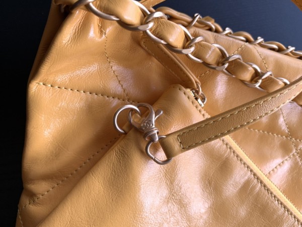  Handbag Chanel  size  39cmx42cmx8 cm