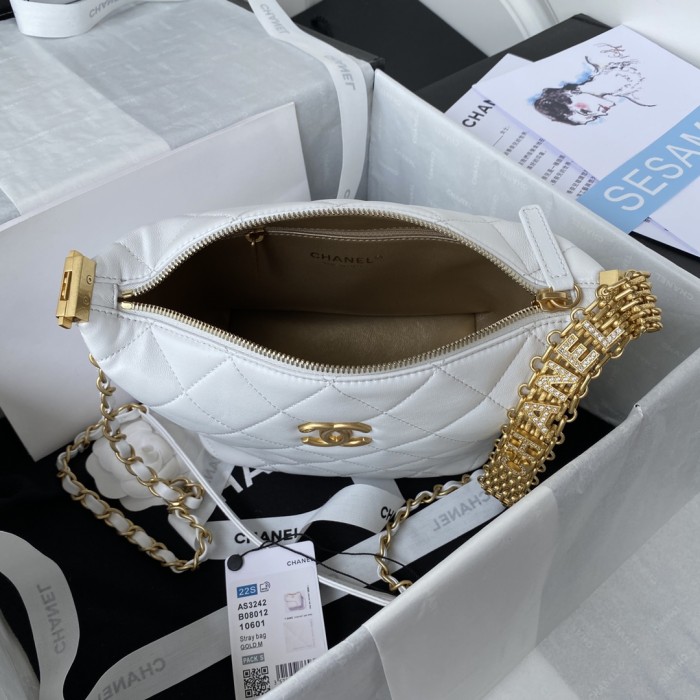  Handbag  Chanel  AS3242  size  18*21*12 *cm