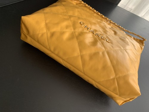  Handbag Chanel  size  39cmx42cmx8 cm