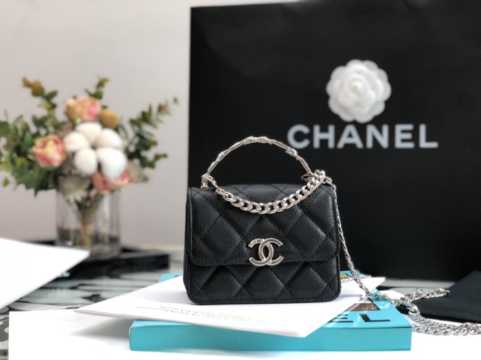 Handbag Chanel  99164  size 13*9.5*6* cm