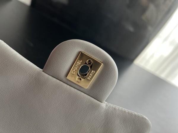 Handbag Chanel 1115  size  17 cm