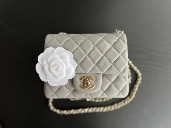 Handbag Chanel 1115  size  17 cm