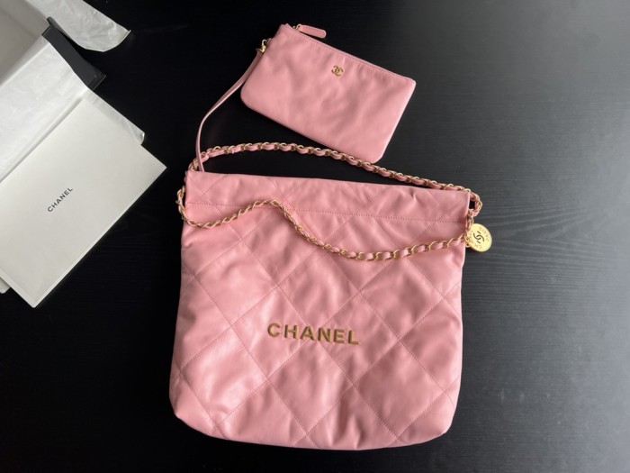  Handbag  Chanel  size  39cmx42cmx8  cm