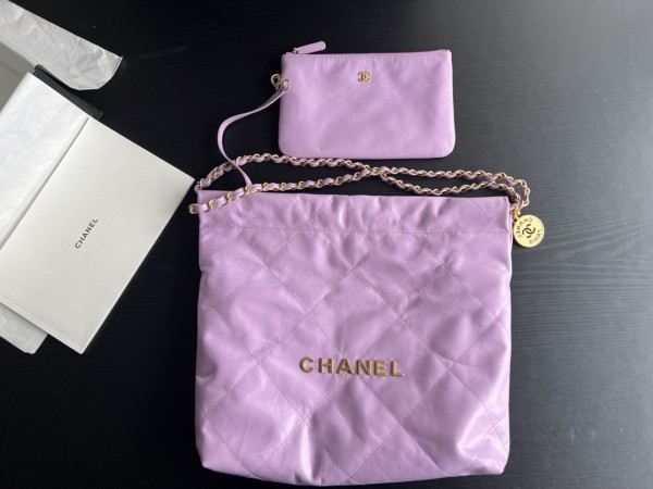  Handbag   Chanel   size  39cmx42cmx8 cm