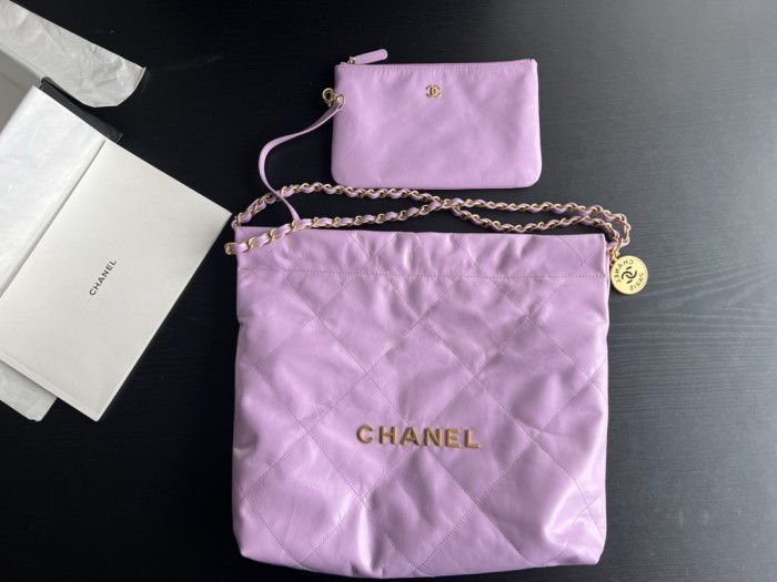  Handbag   Chanel   size  39cmx42cmx8 cm