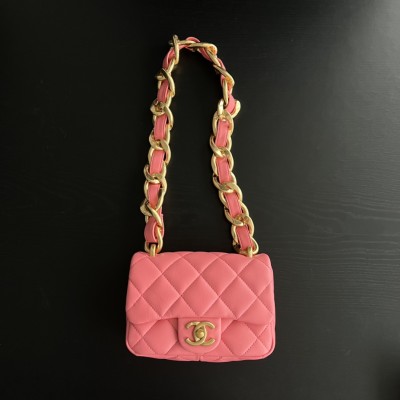  Handbag   Chanel  size  17 cm