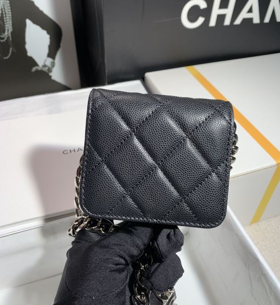  Handbag  Chanel  size  10 cm