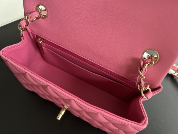 Handbag  Chanel 1116  size  20 cm