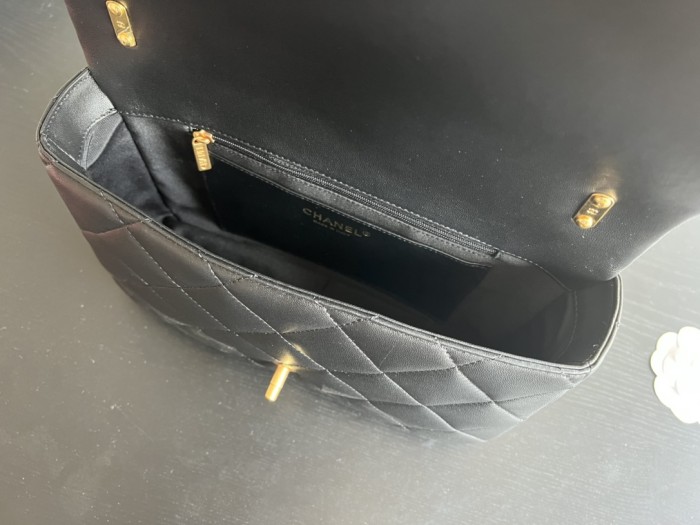  Handbag  Chanel  3215  size  27 cm