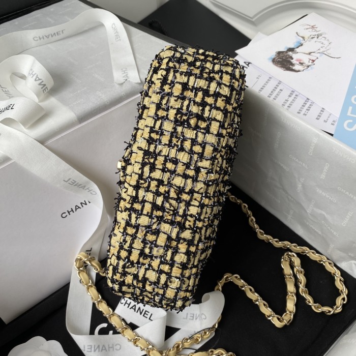 Handbag   Chanel   size  20 cm