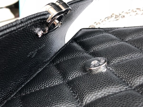 Handbag Chanel  99164  size 13*9.5*6* cm