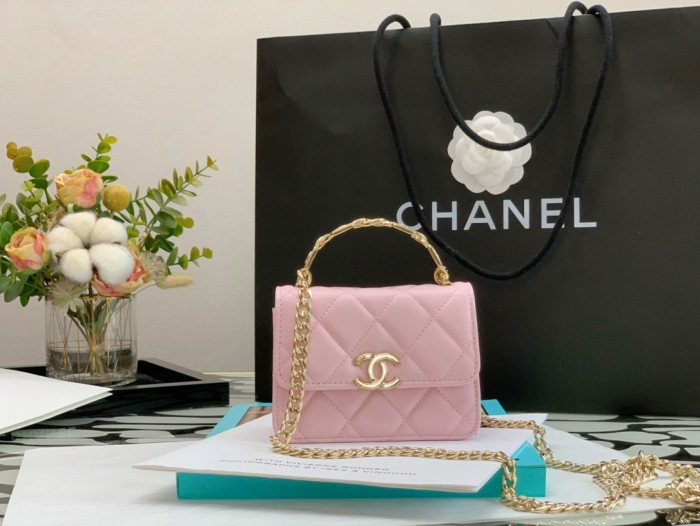  Handbag  Chanel  99164  size  13*9.5*6* cm