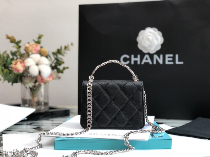 Handbag Chanel  99164  size 13*9.5*6* cm
