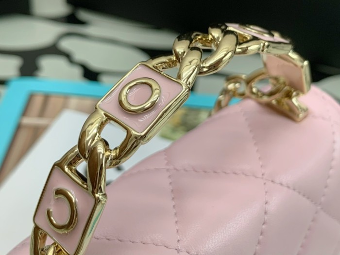  Handbag  Chanel  99164  size  13*9.5*6* cm