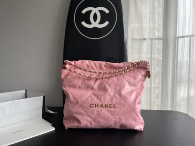  Handbag  Chanel   size  39cmx42cmx8 cm