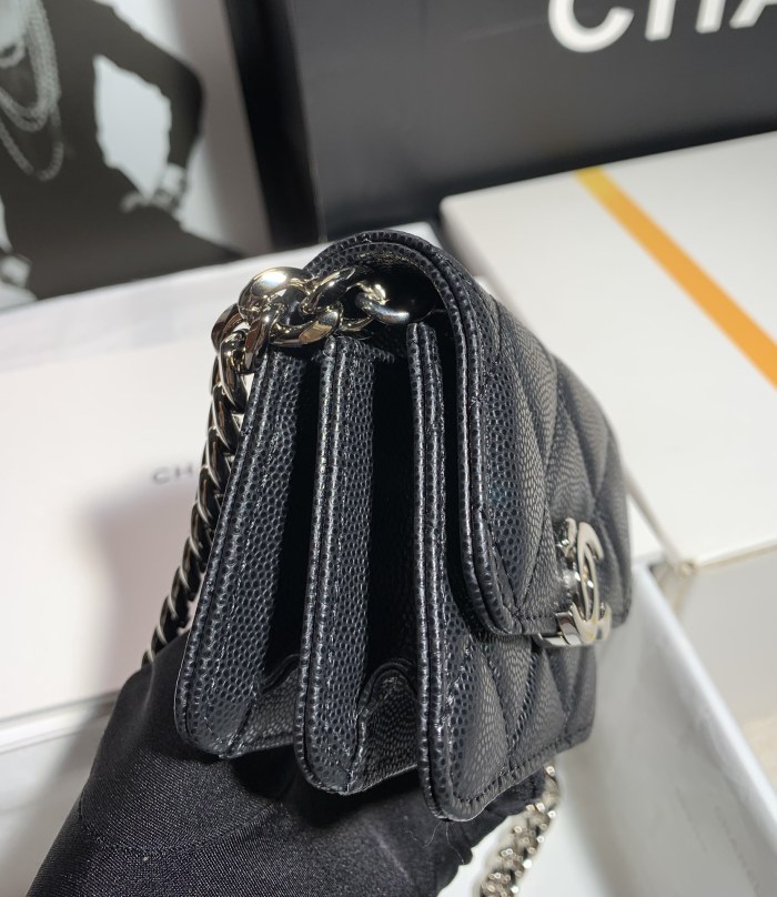  Handbag  Chanel  size  10 cm