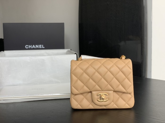  Handbag   Chanel 1115  size 17 cm 