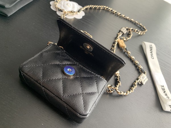 Handbag   Chanel  2444 size  10cmx7.5cmx2 cm