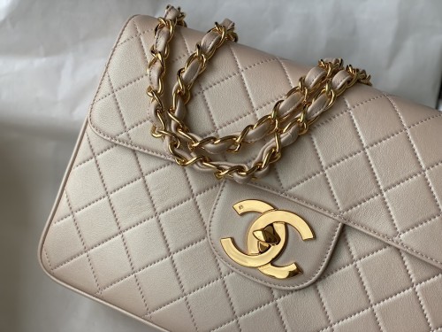 Handbag   Chanel  A088  size  30x8x21  cm