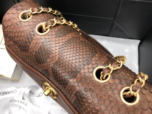  Handbag  Chanel   size  24.5cm*15.5cm*8.5 cm
