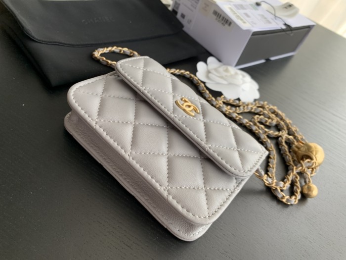  Handbag  Chanel 1465  size  12cmx9 cm 