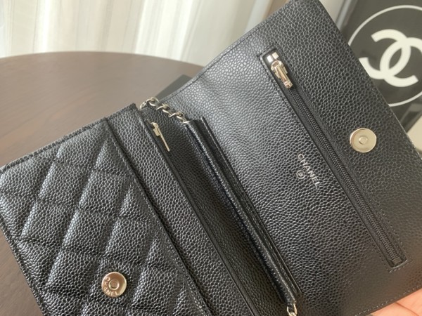  Handbag   Chanel  size  19 cm